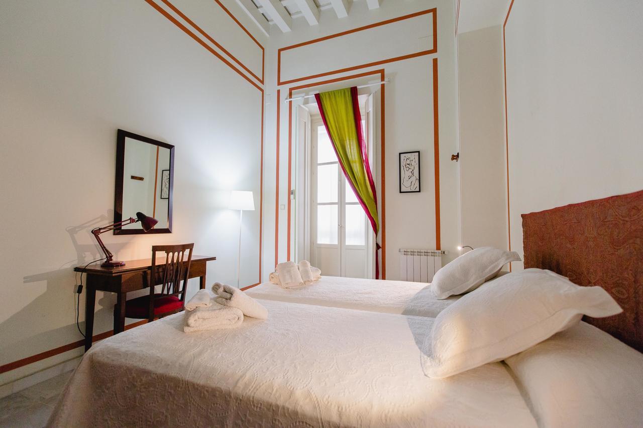 Apartamentos La Botanica, Cadice Esterno foto