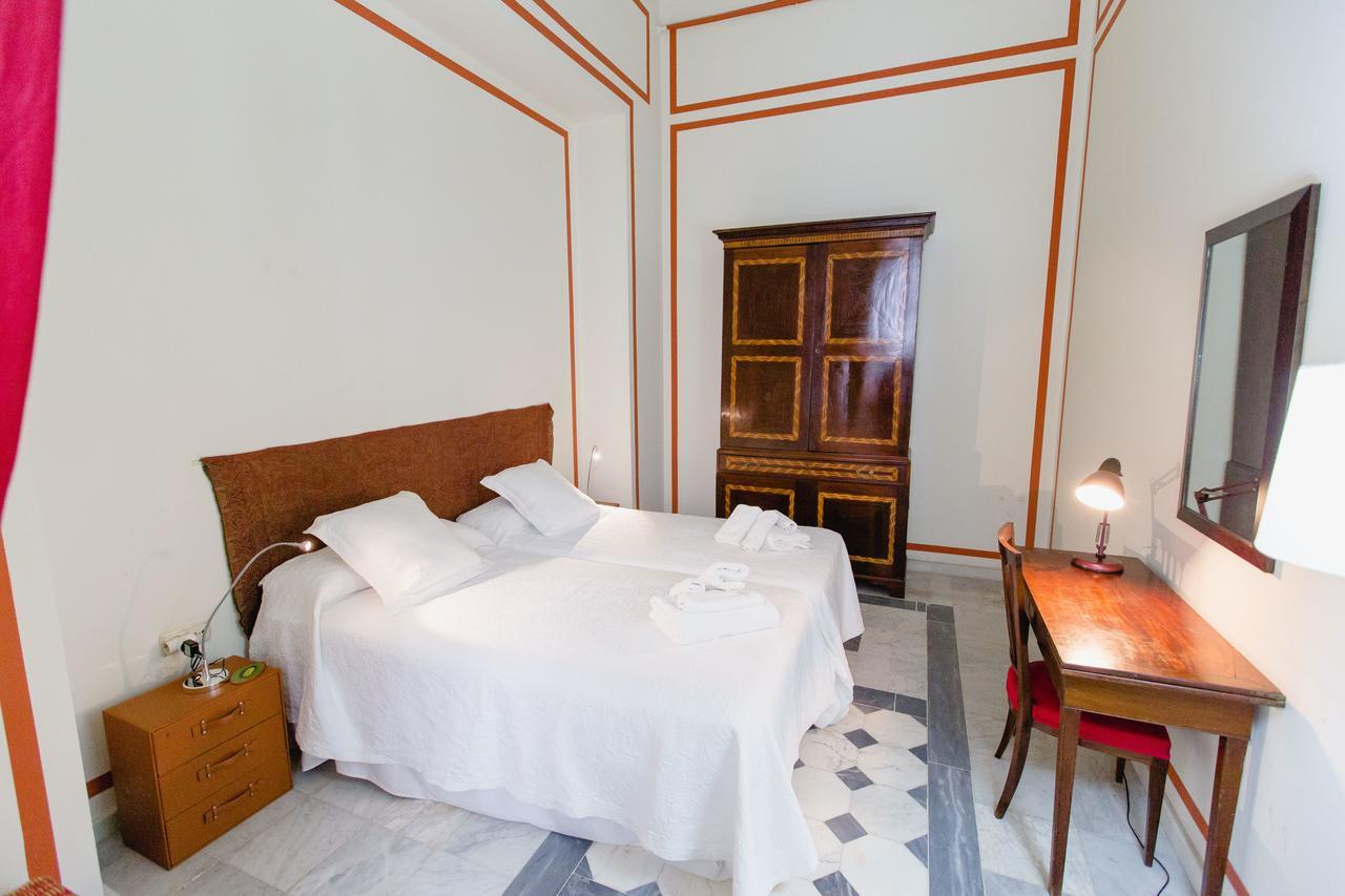 Apartamentos La Botanica, Cadice Esterno foto