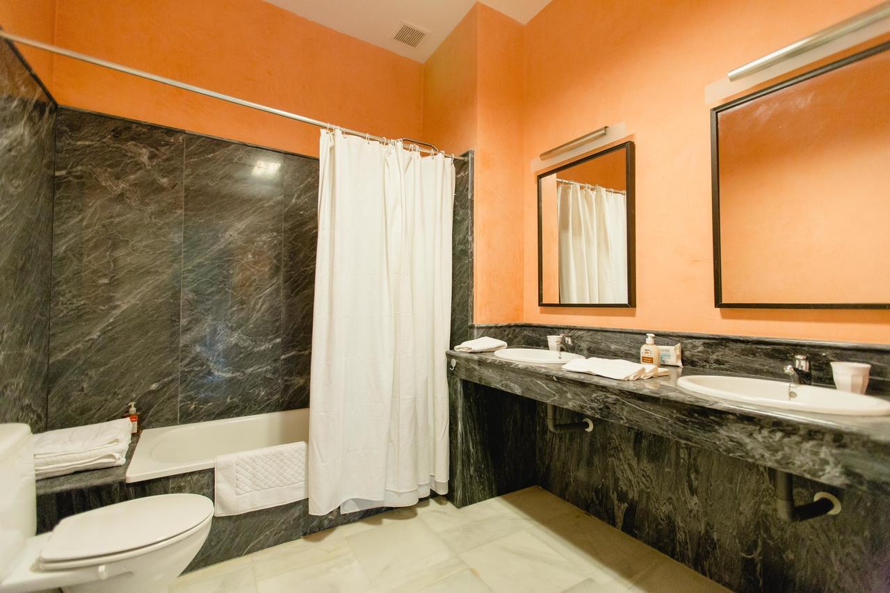 Apartamentos La Botanica, Cadice Esterno foto